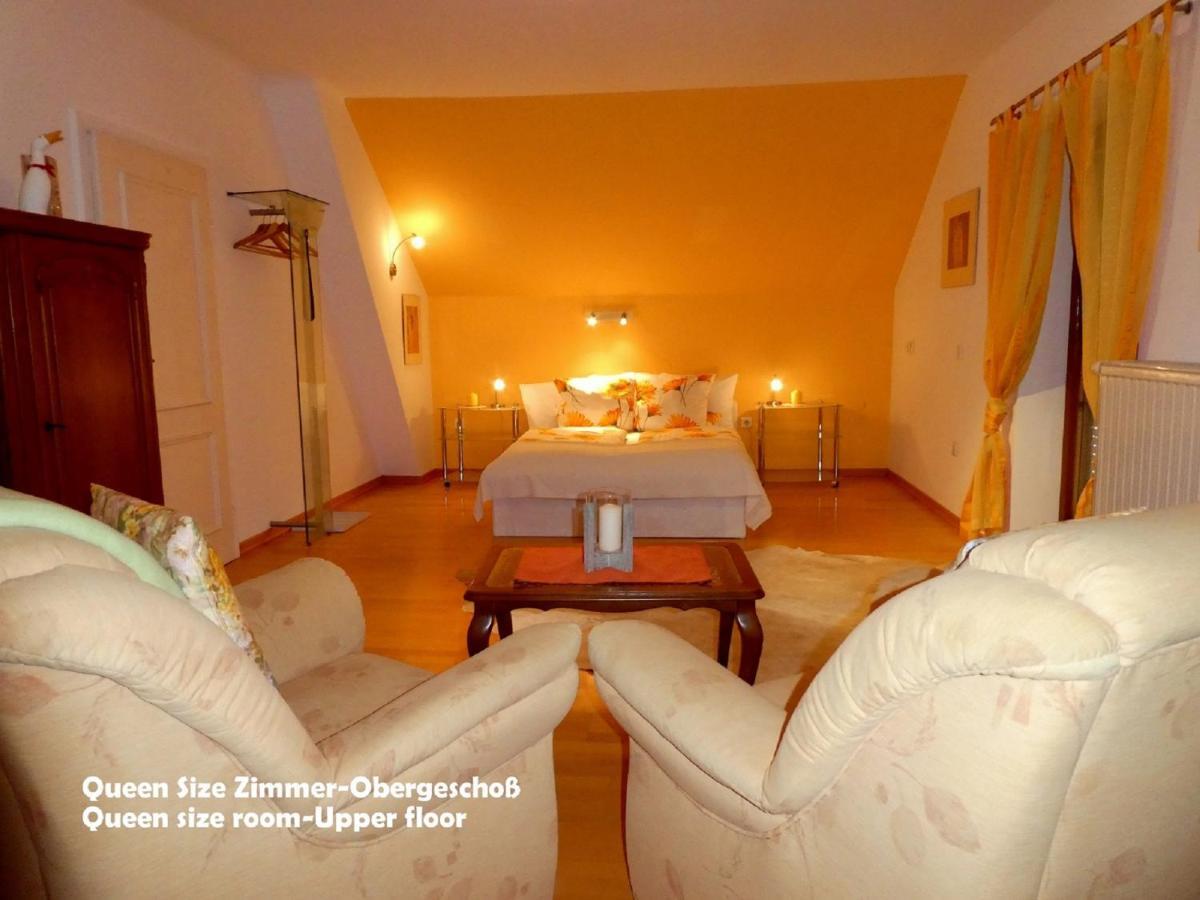 Gaestehaus Am Weinberg - Schlager Prinzersdorf Bagian luar foto